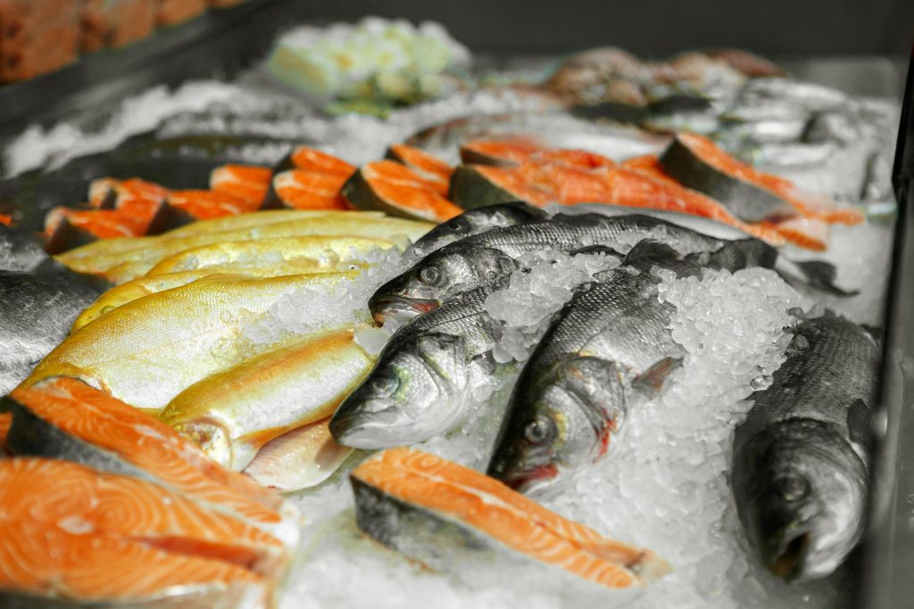 A variety of seafood on ice.